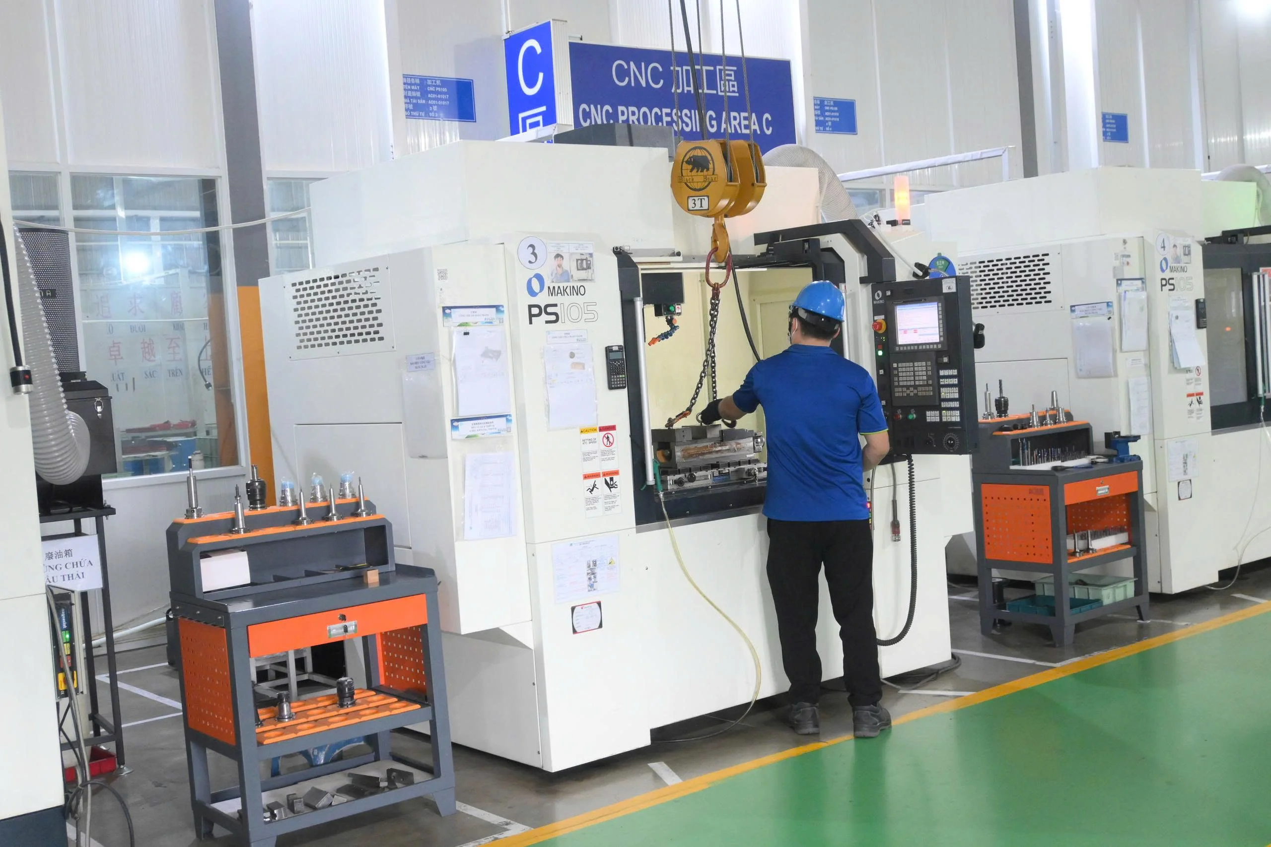 Đúc ép nhựa tại Việt Nam