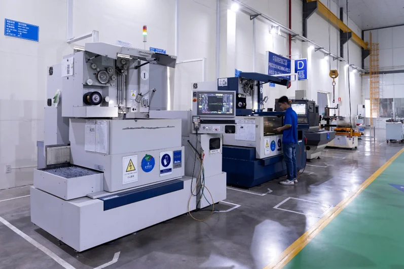 Sản xuất khuôn ép nhựa TPHCM