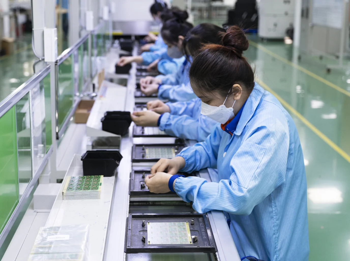 Sản xuất bo mạch điện tử