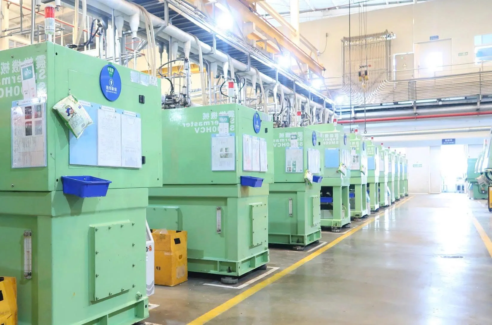 Gia công ép nhựa