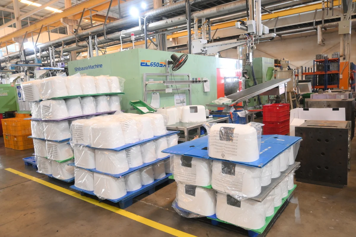 Ép nhựa công nghiệp