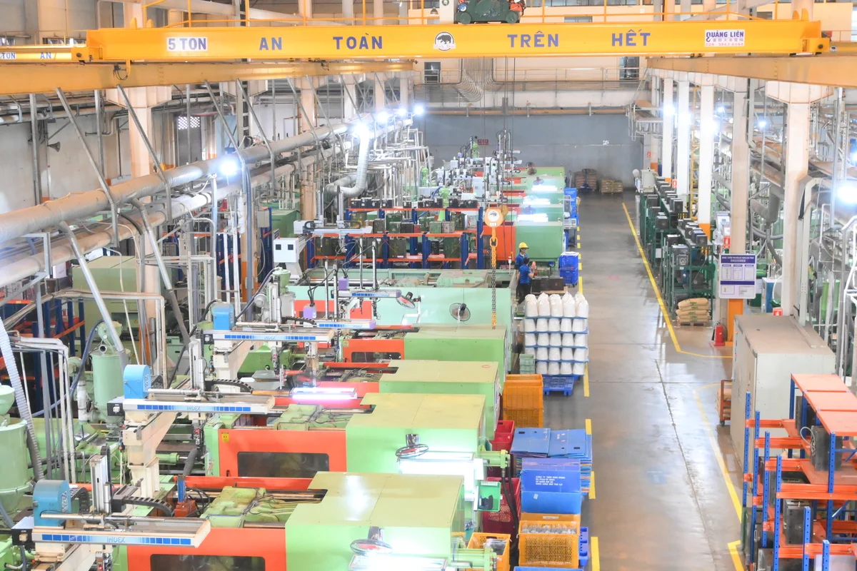 Ép nhựa linh kiện công nghiệp