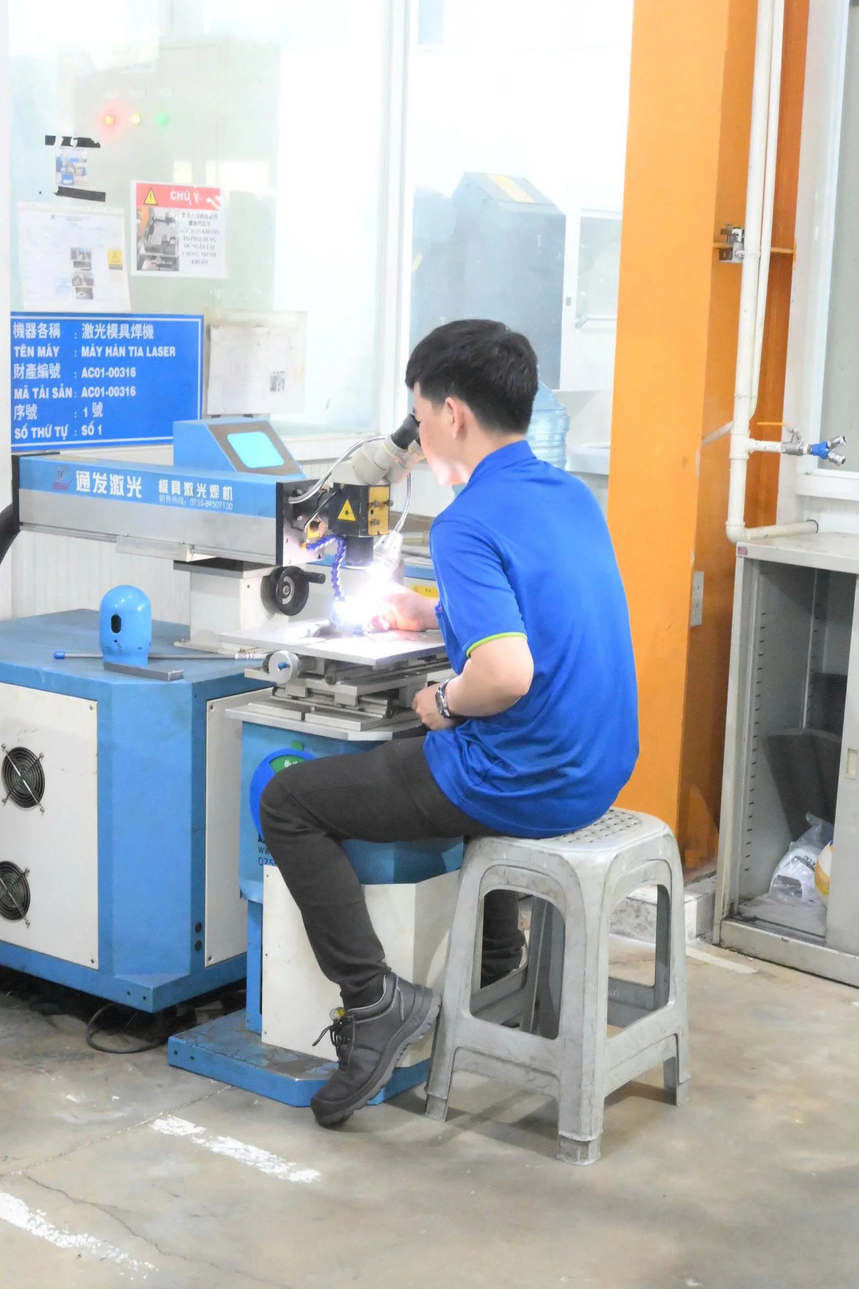 Injection mold