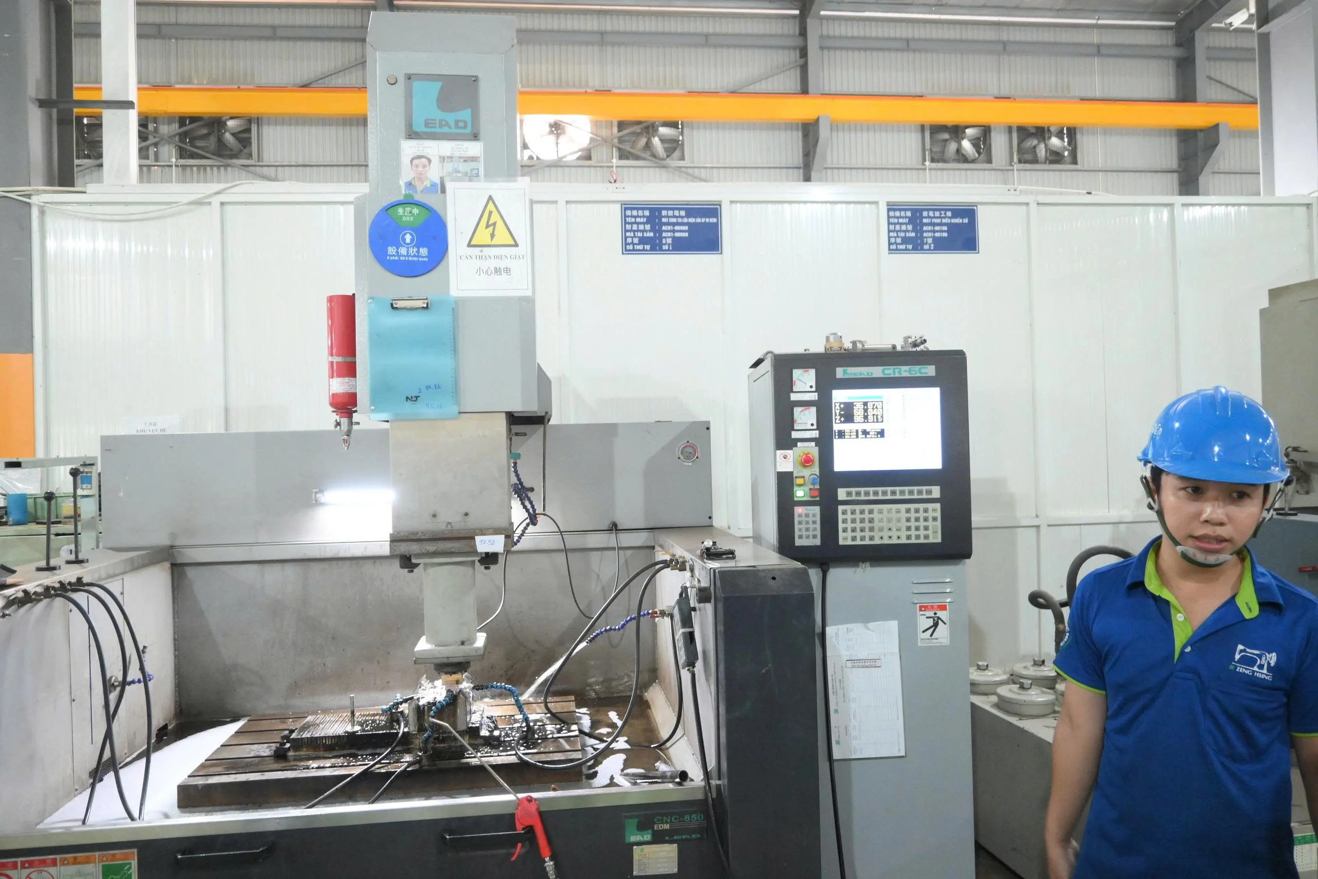 Injection mold