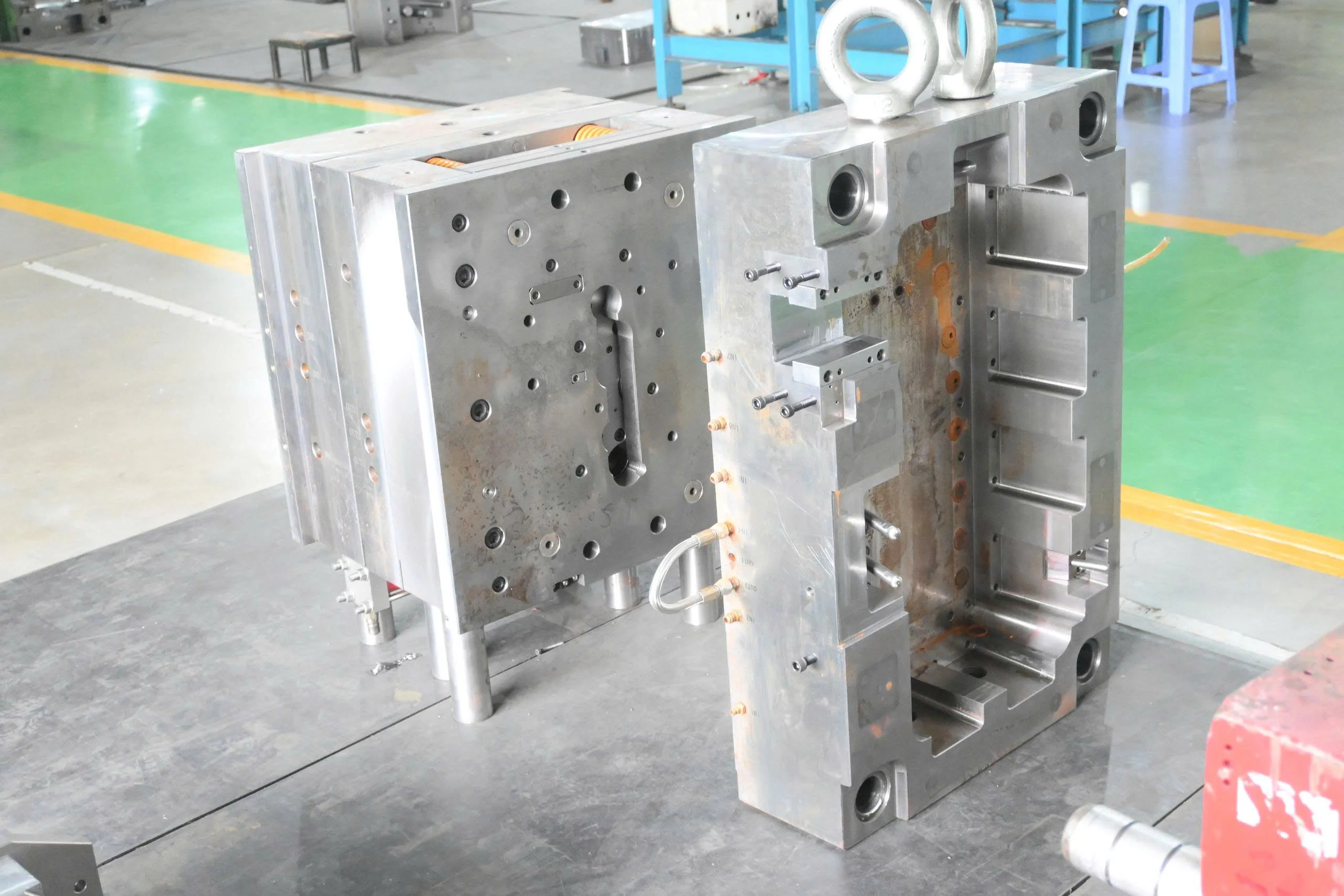 Gia công CNC khuôn ép nhựa