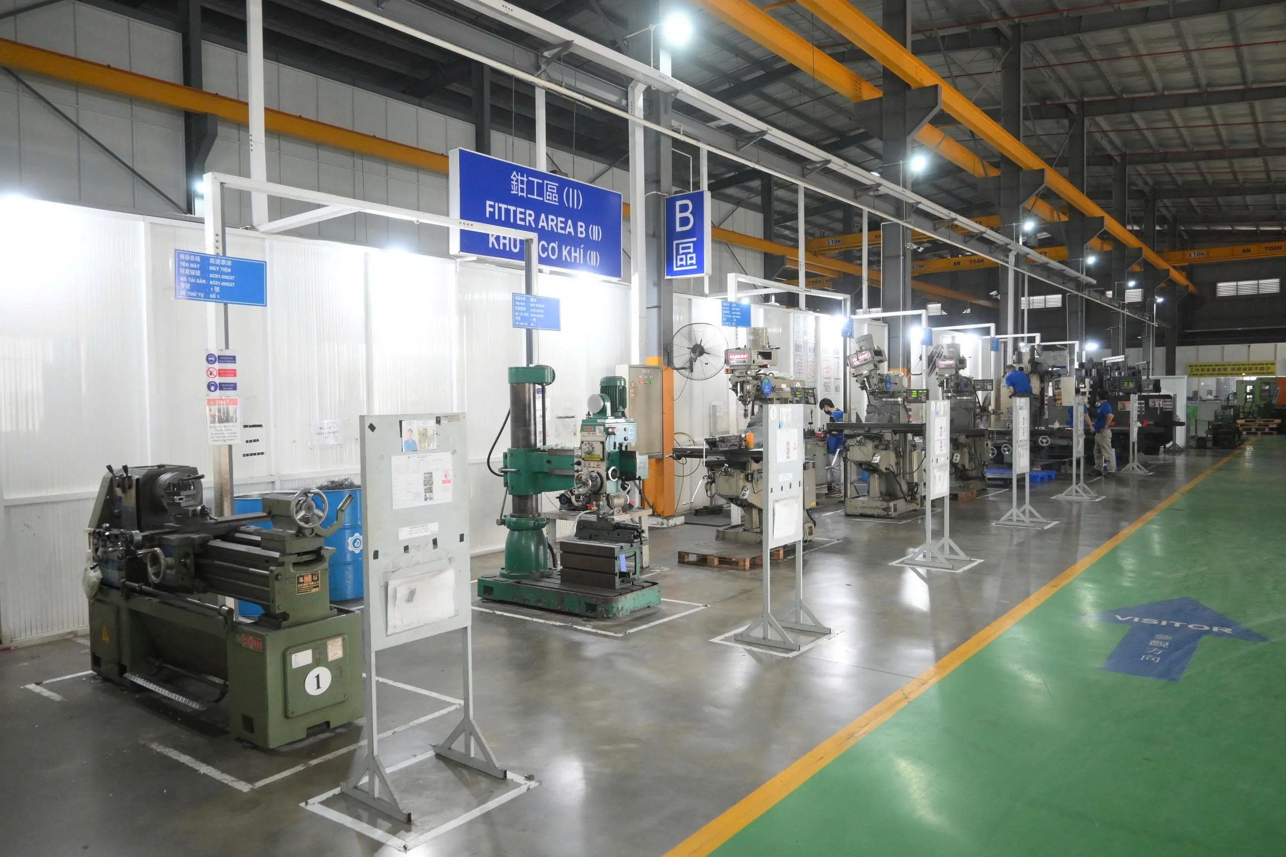 Gia công CNC khuôn ép nhựa