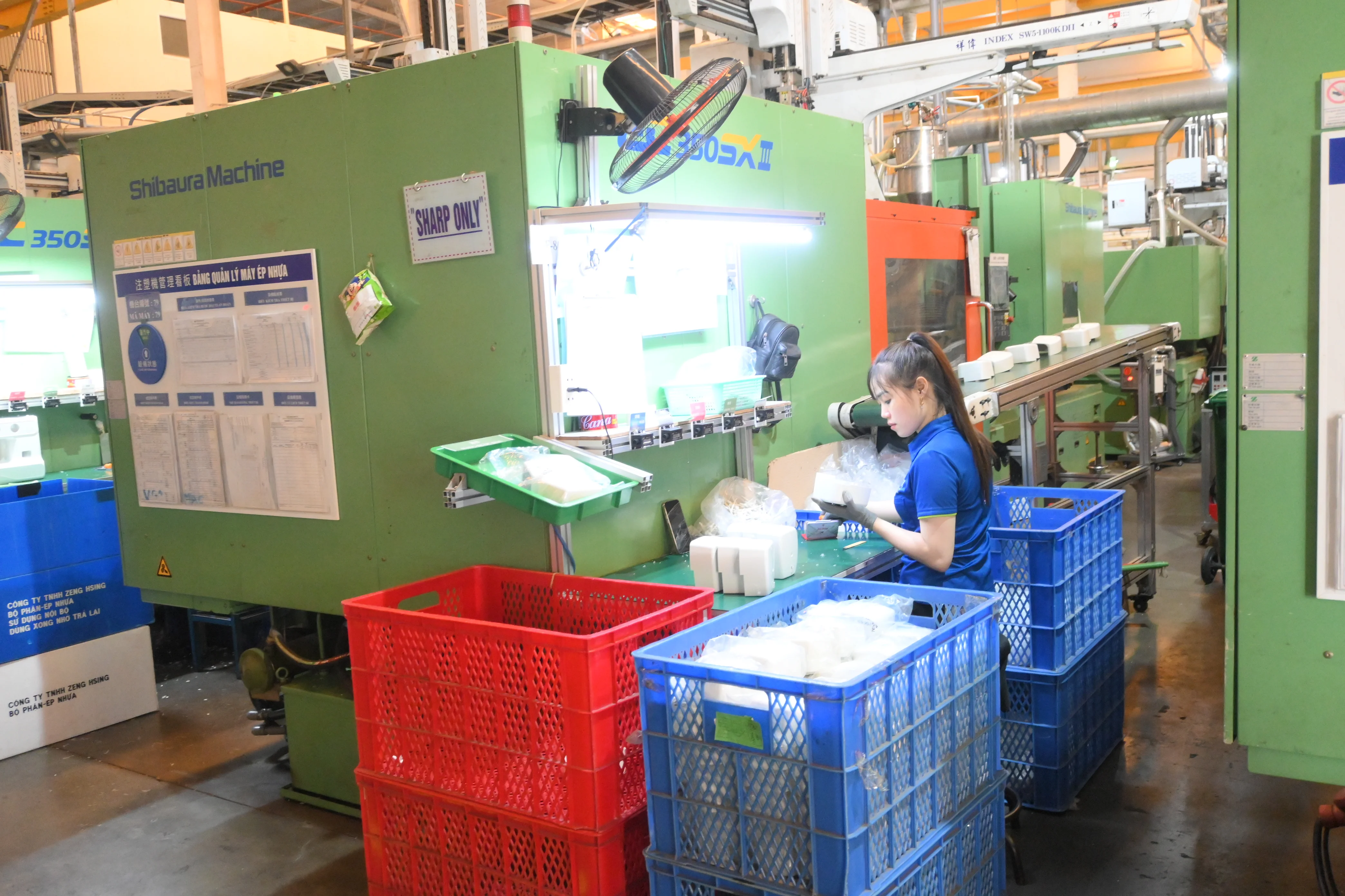 Plastic Parts Assembly