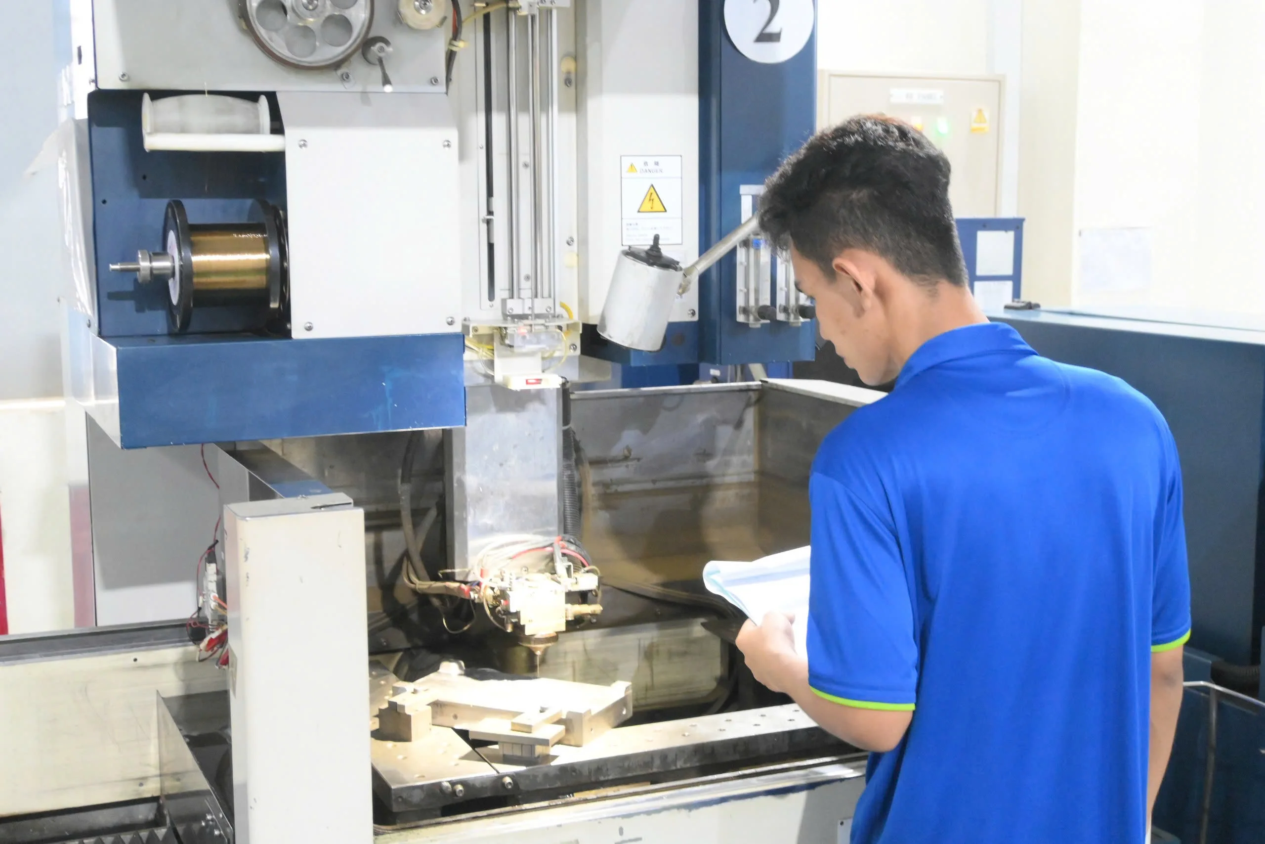 Công ty sản xuất khuôn ép nhựa