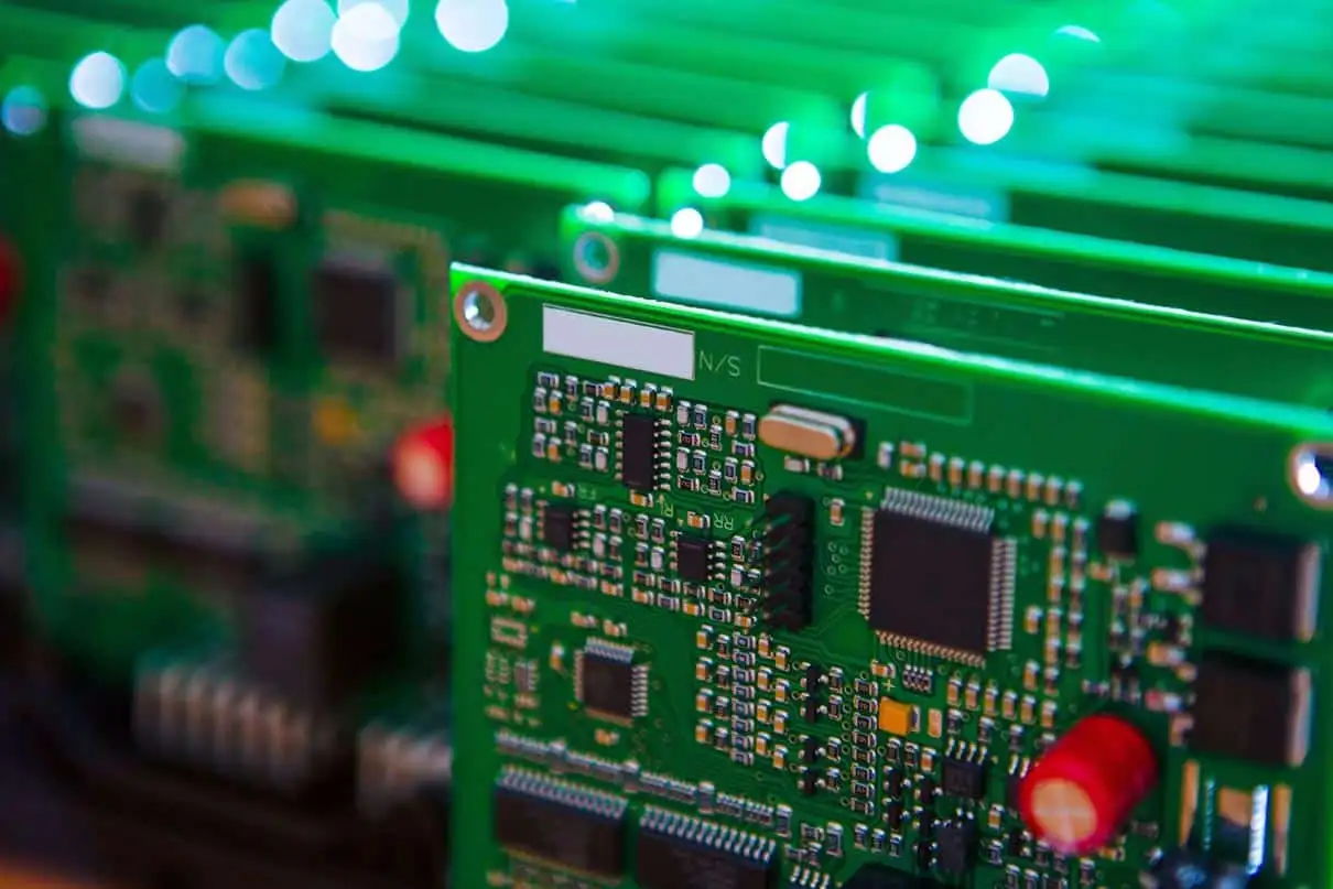 Gia công lắp ráp PCB