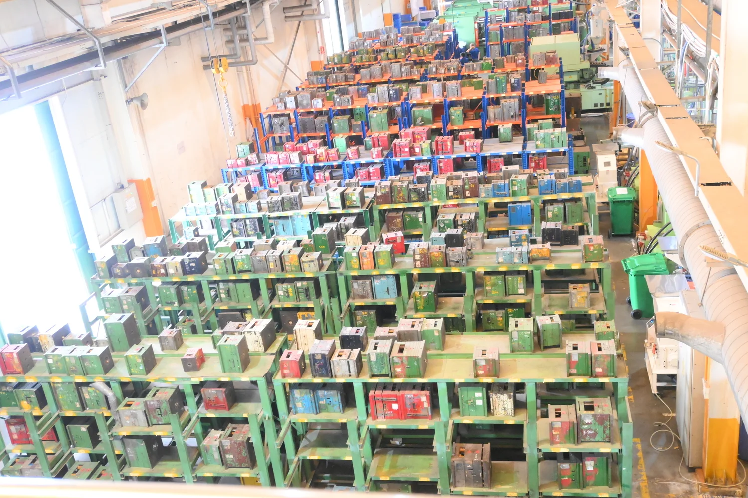 Khuôn ép nhựa chính xác